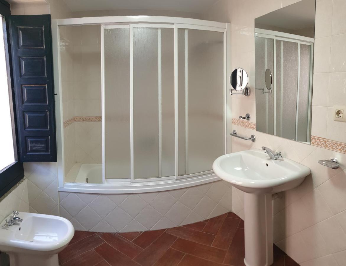 Hostal Cuzco Trujillo Luaran gambar